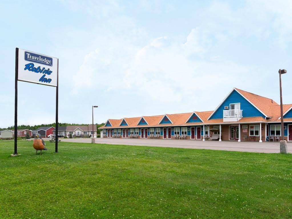 Travelodge By Wyndham Fredericton Esterno foto