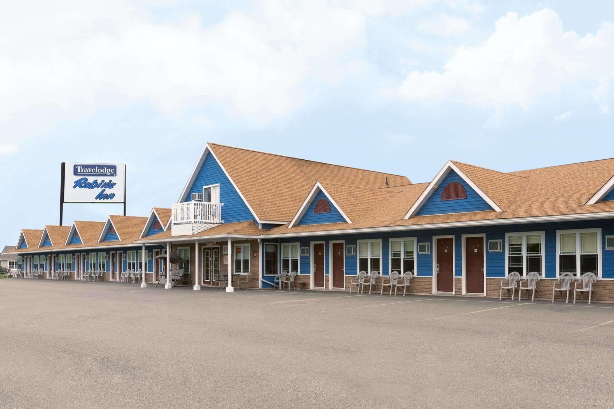 Travelodge By Wyndham Fredericton Esterno foto